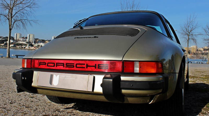 1977 Porsche 911 Carrera 3.0 Targa